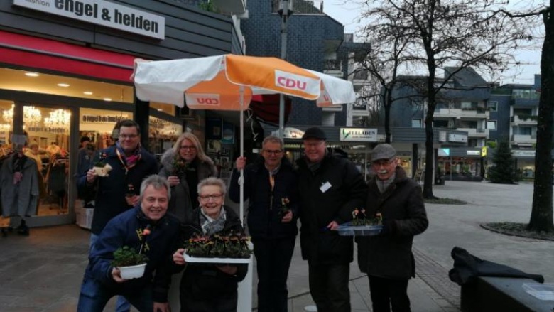 CDU mit Neujahrsstand in Hochdahl CDU mit Neujahrsstand in Hochdahl